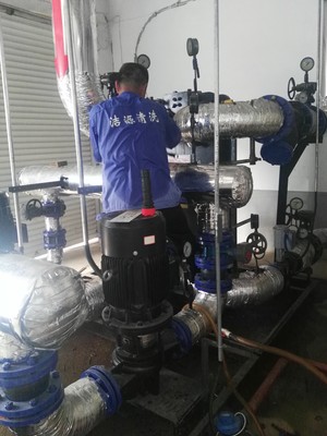 供暖系統(tǒng)換熱機組清洗